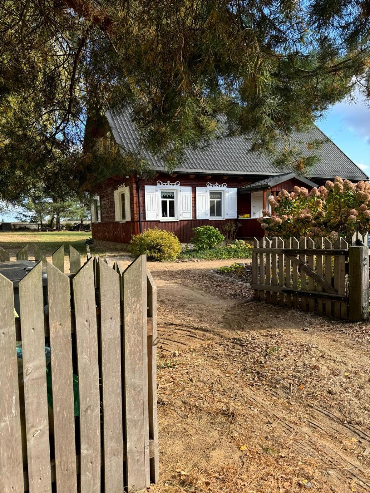 Villa Wakacyjny Dom W Sakach Kleszczele Esterno foto